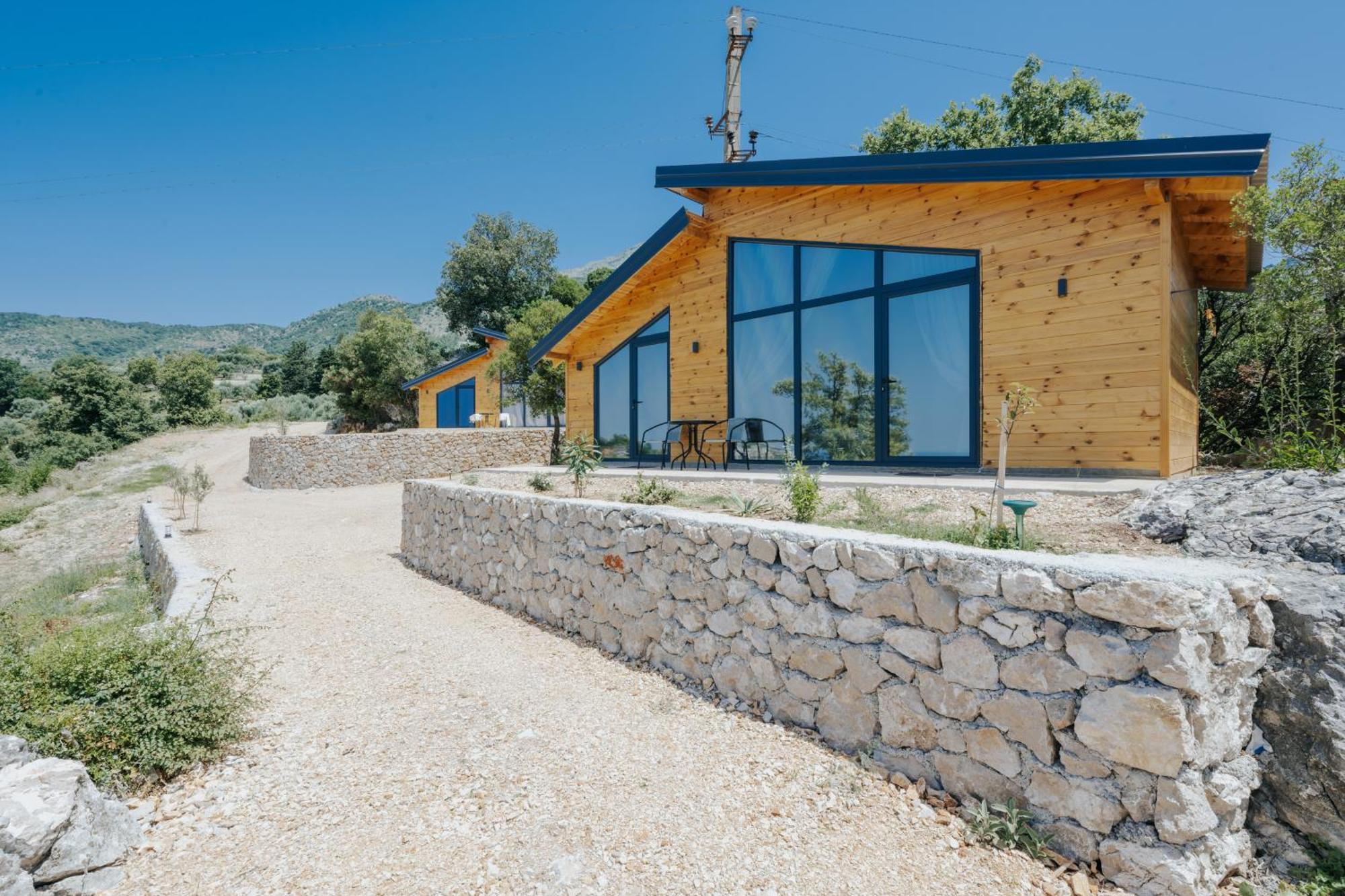 Olive Hills Holiday Homes Bar Zewnętrze zdjęcie
