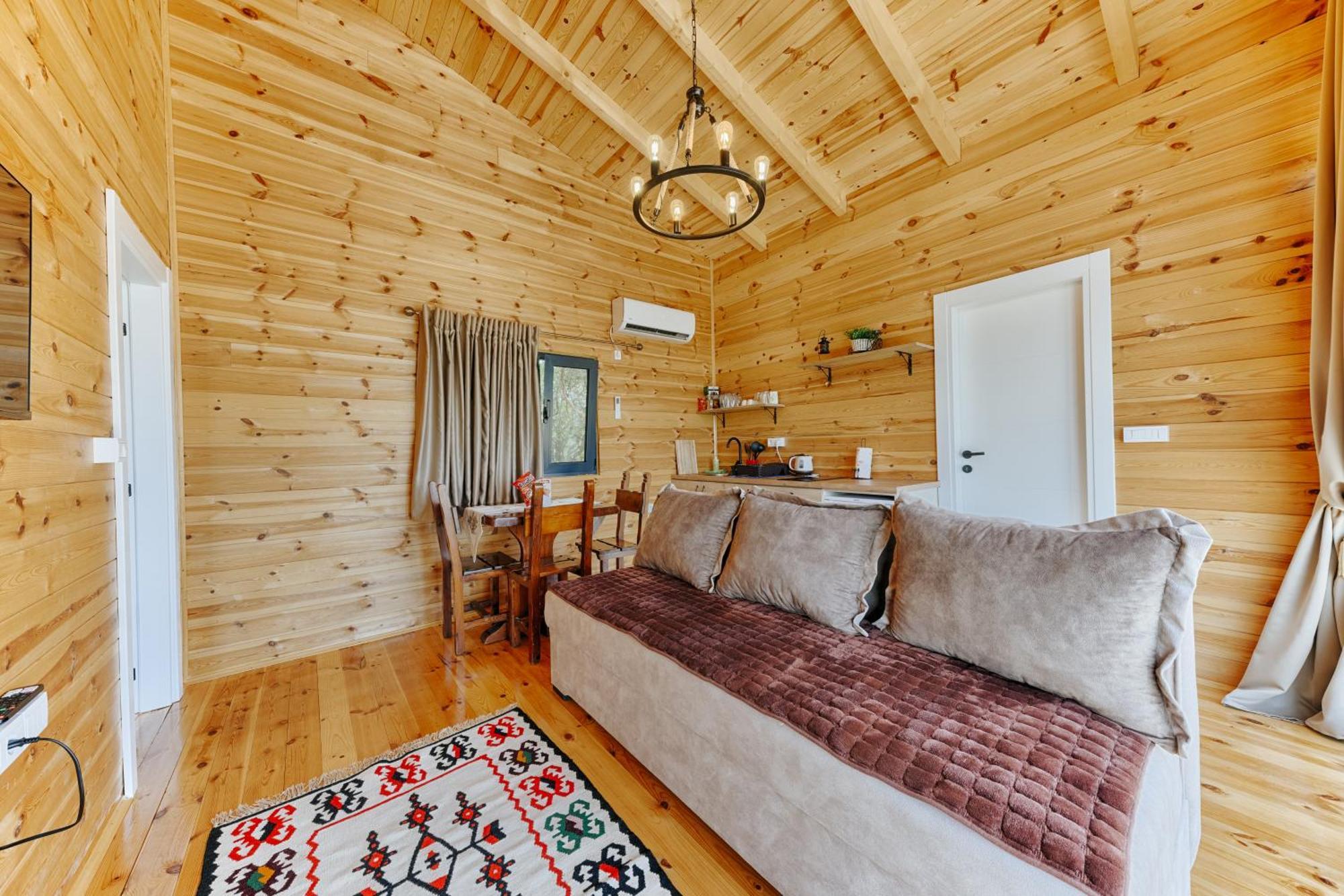Olive Hills Holiday Homes Bar Pokój zdjęcie