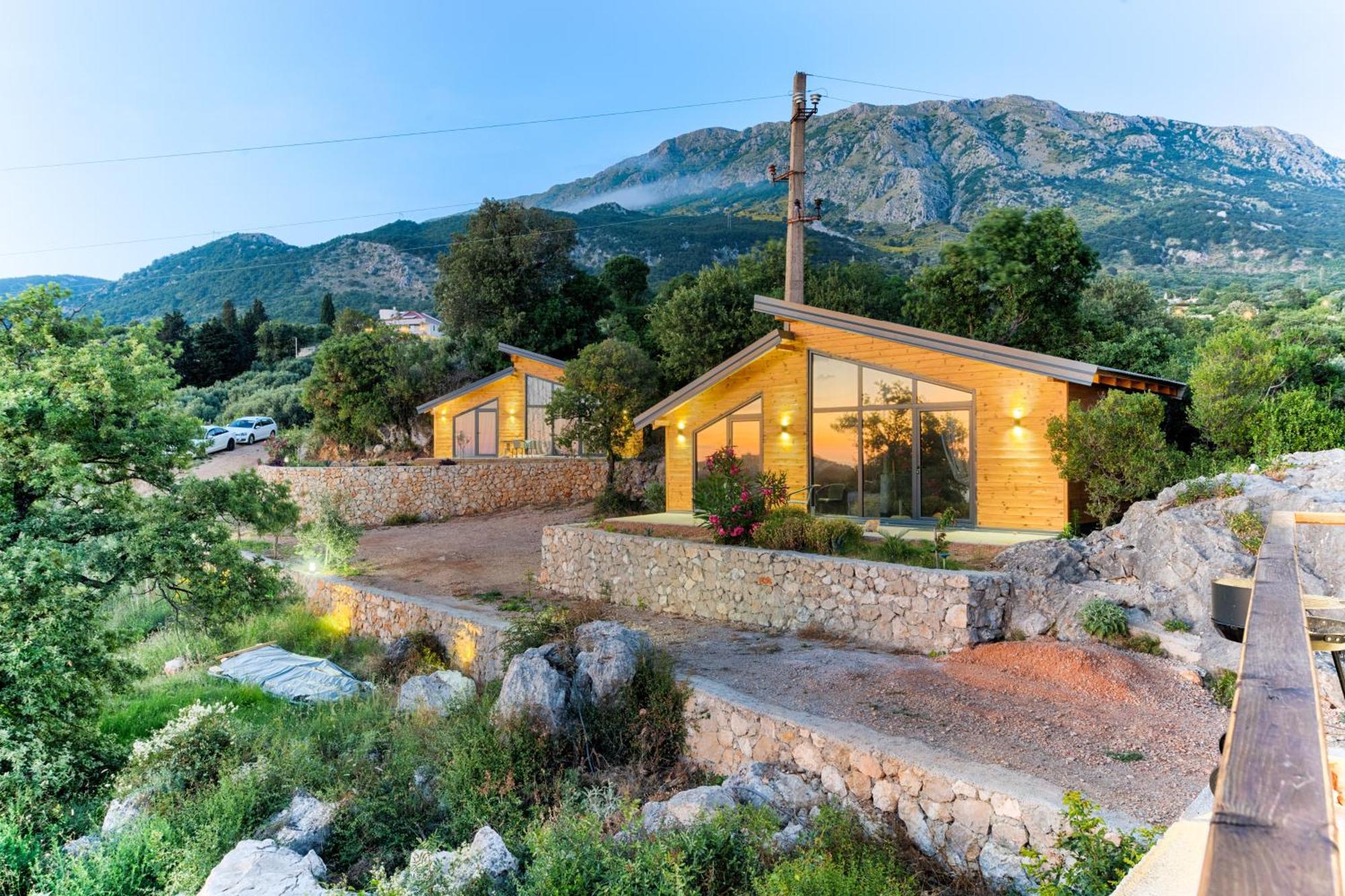 Olive Hills Holiday Homes Bar Zewnętrze zdjęcie